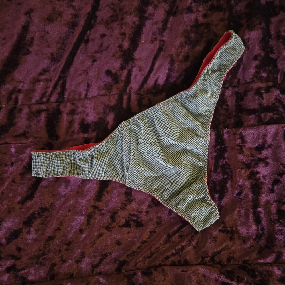 Agent Provocateur Thora Mini Houndstooth Red Thong Panty XL